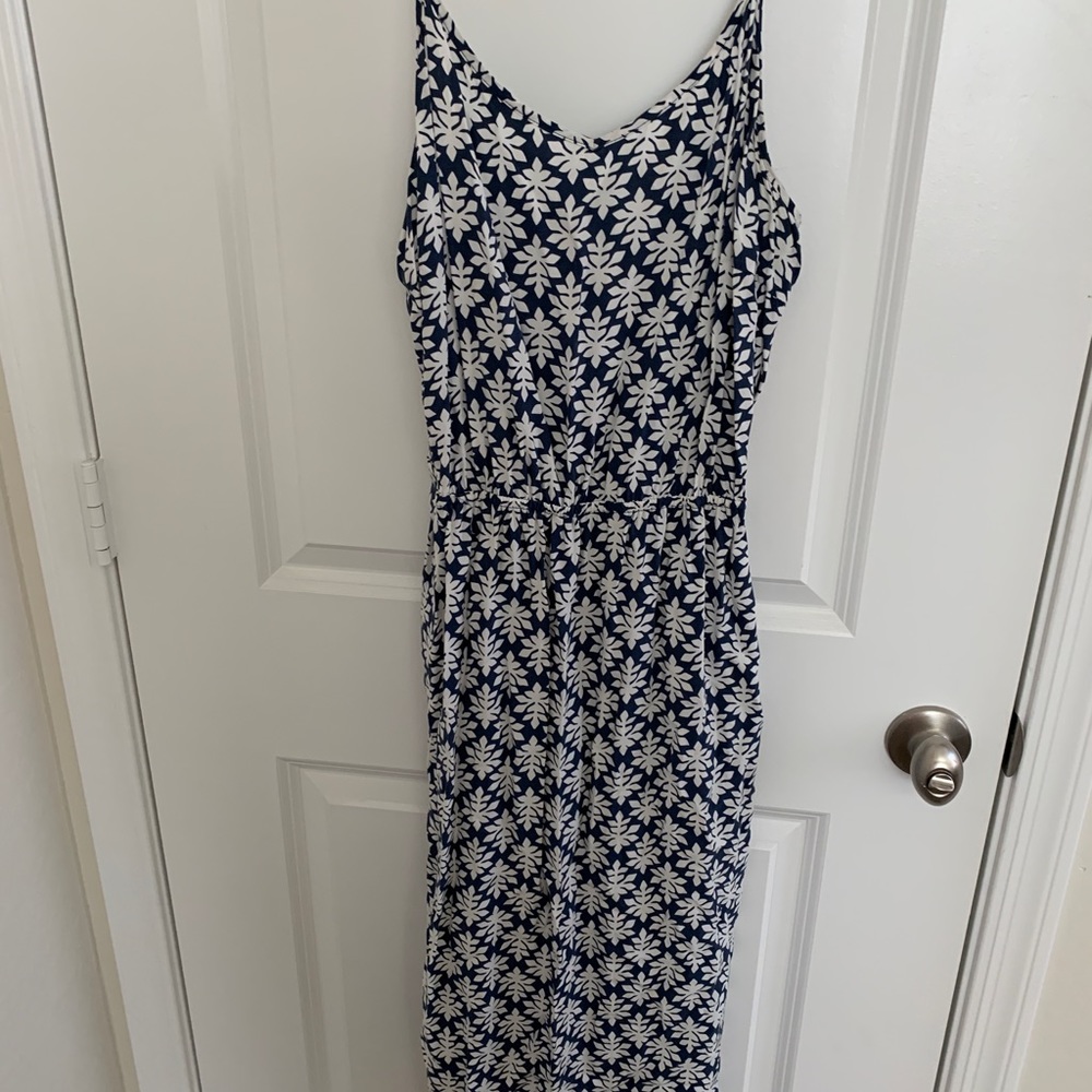 GAP Blue/White Sun dress Large
